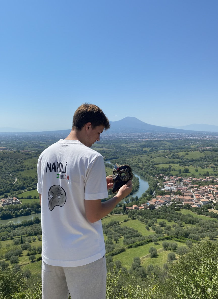 NAPOLI ITALIA PULCINELLA